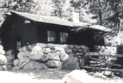 An example of the rustic architecture style in Rocky Mountain National Park